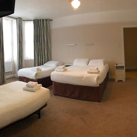 Carnock Apartment Tenby Phòng bức ảnh